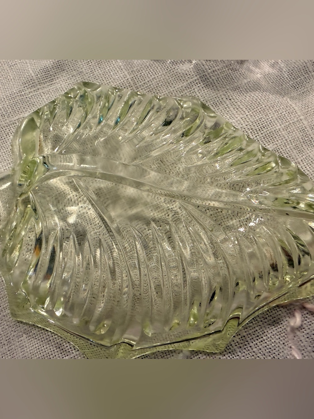VINTAGE! Peedee set 6 Harlequin Glass Leaf Trinket/Ashtray Trays Japan/No Chips - Picture 6 of 7